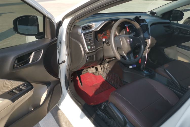 Used Honda City 2015 1.5L CVT Comfort Version