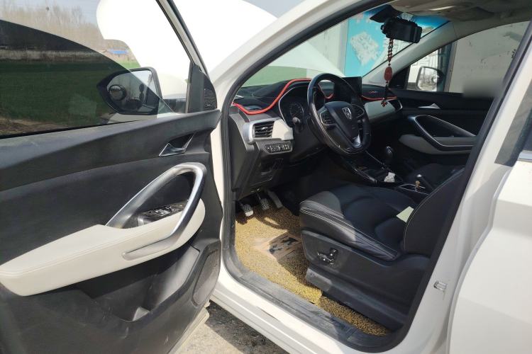 Used Baojun 530 2018 1.5T Manual Prestige Version China V Driver Seat