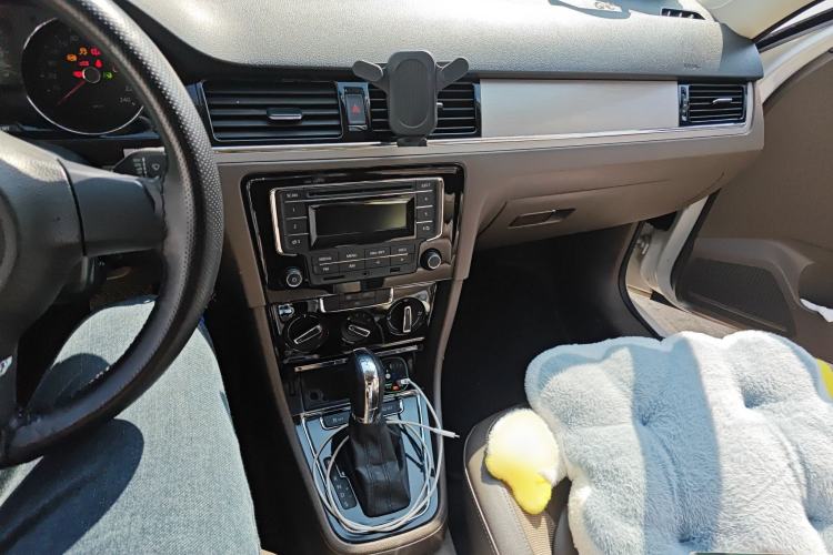 Used Volkswagen Bora 2014 1.6L Automatic Comfort Model