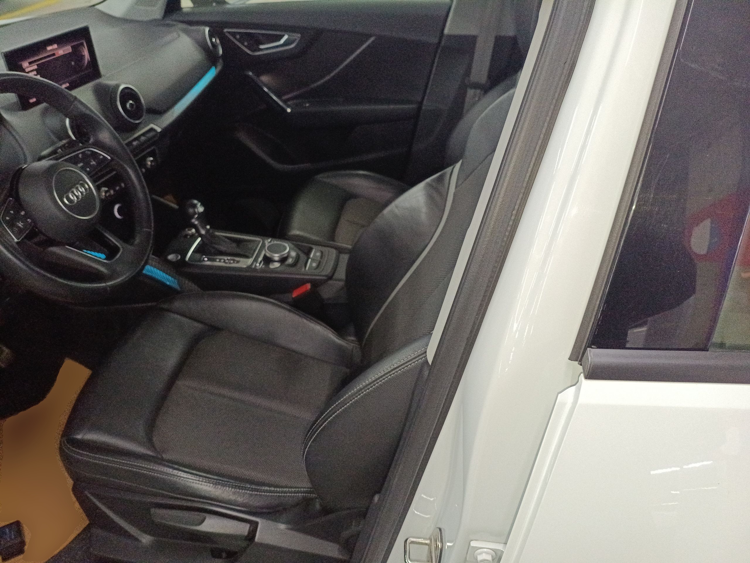 Interior delantero