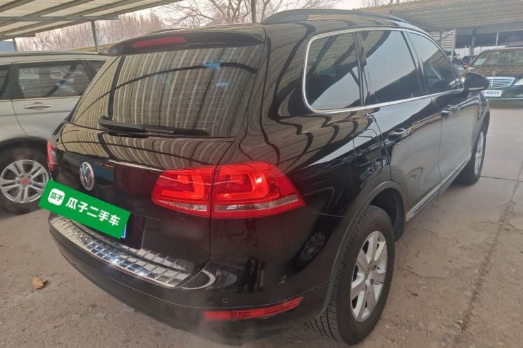 Used Volkswagen Touareg 2011 3.0 TSI Standard Version
