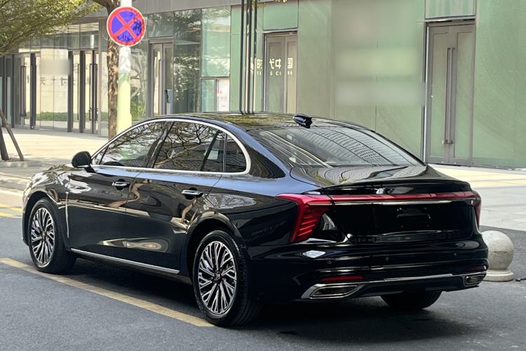 Used Hongqi H5 2025 2.0T Automatic Flag Edition – 500 000 Units Commemorative Version Exterior 6
