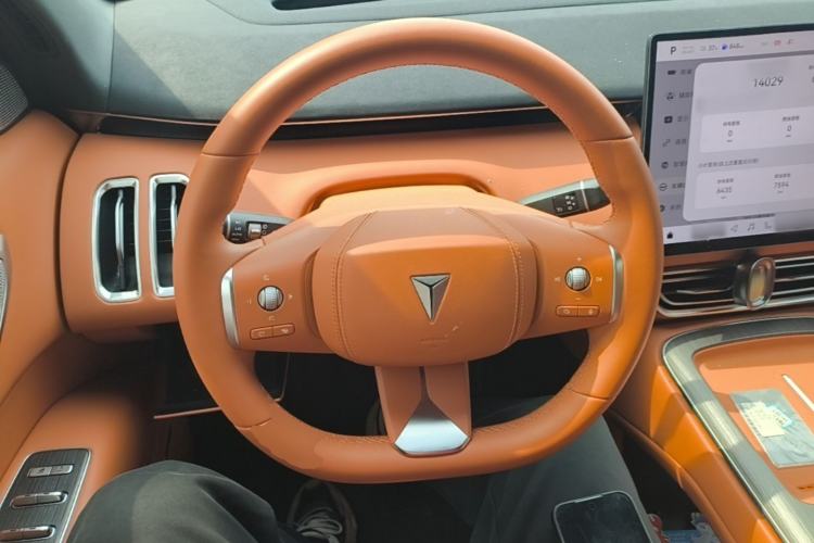 Used Deepal S09 2025 Four-Wheel Drive Ultra+ Custom Edition Steering Wheel