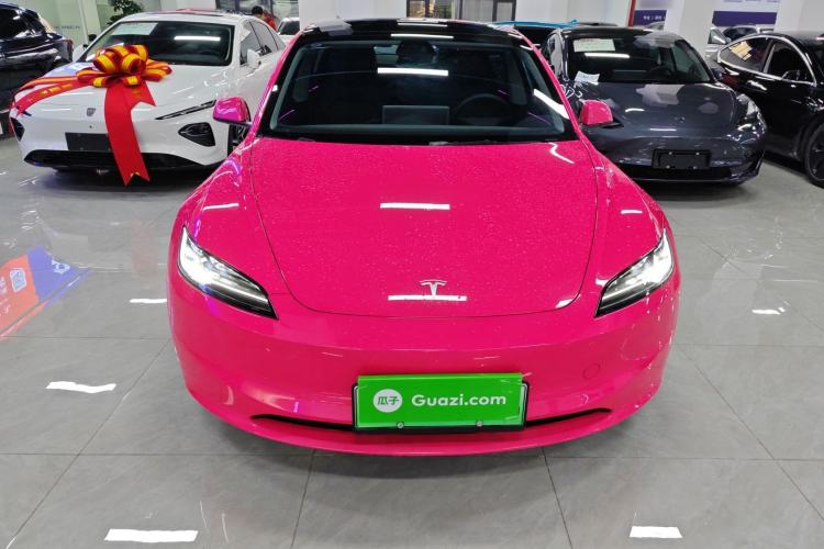 Used Tesla Model 3 2025 Rear-Wheel-Drive Version
