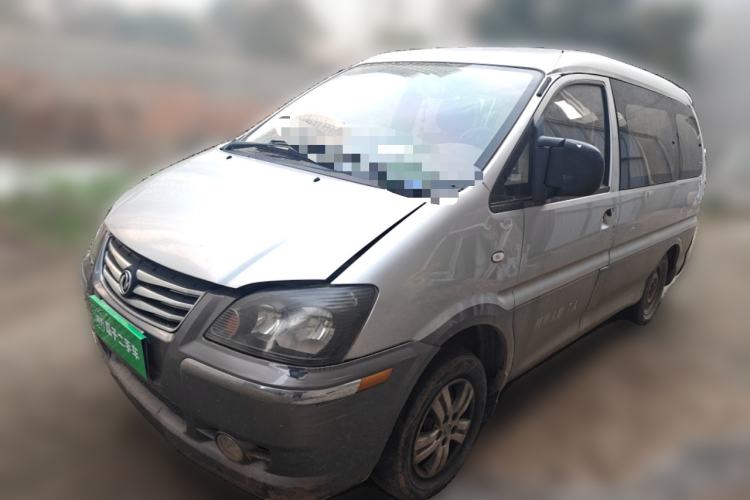 Used FORTHING Lingzhi 2016 V3 1.5L 7-Seater Luxury Model China IV Standard