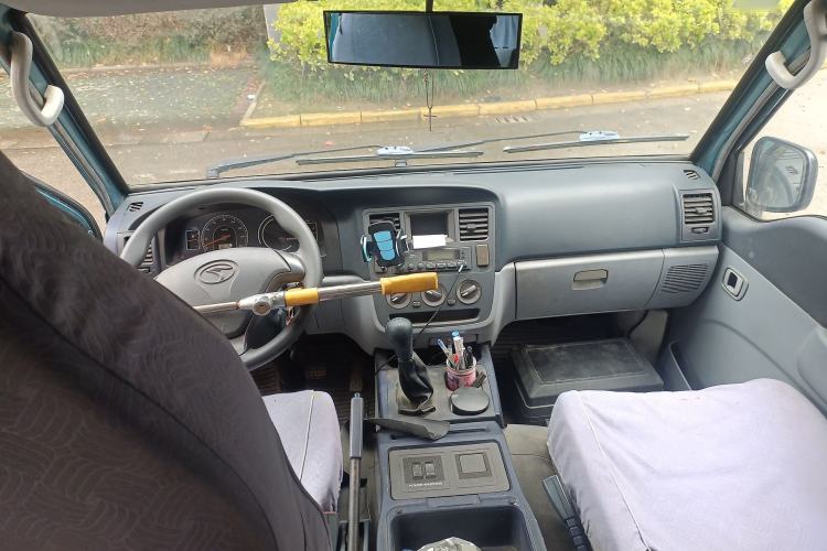 Used Soueast Delica 2014 2.0L New Entrepreneur Pioneer Practical Edition Center Console