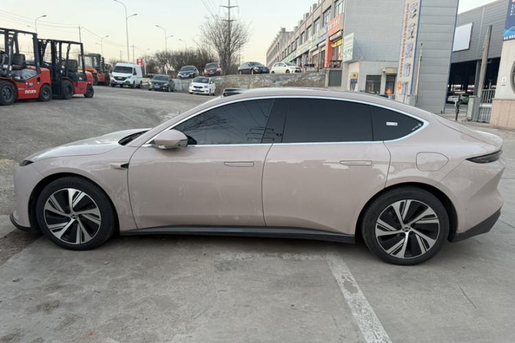 Used Nio ET5 2022 75 kWh
