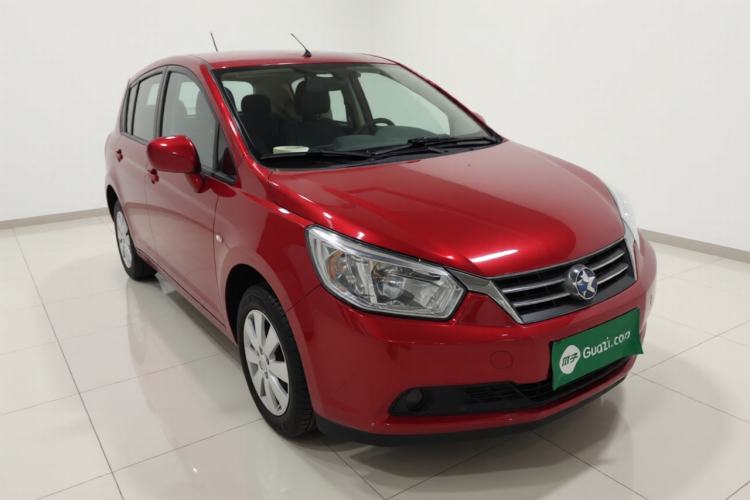 Used Venucia R50 2013 1.6L Automatic Fashion Edition