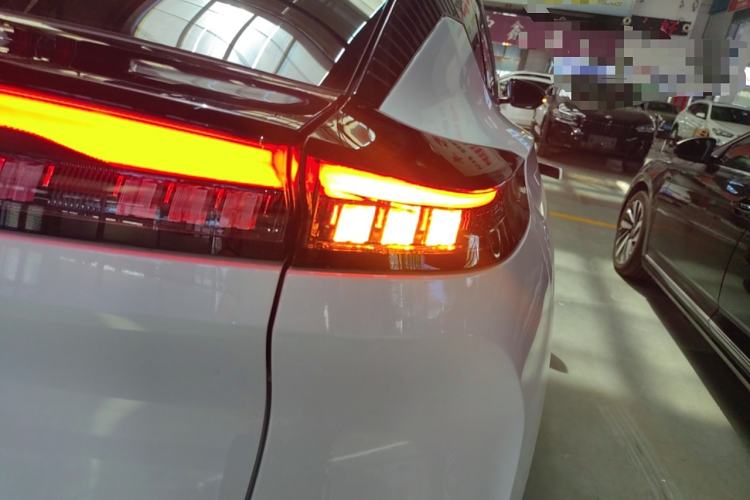 Used Dongfeng Aeolus Mage 2025 1.5T Luxury Version
