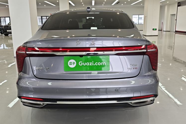 Used Hongqi H5 2025 2.0T Automatic Flag Edition – 500 000 Units Commemorative Version
