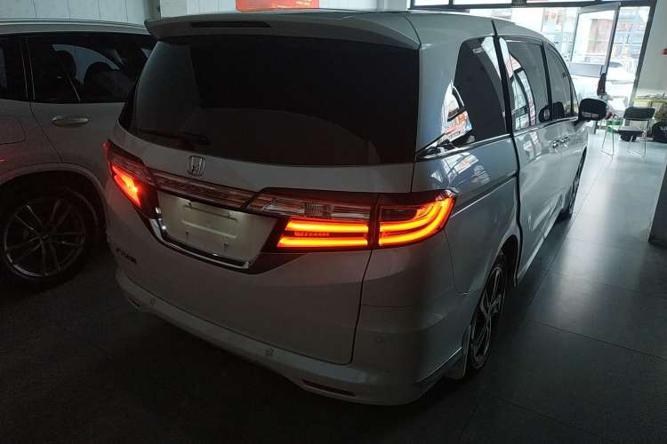 Used Honda Odyssey 2017 2.4L Smart Edition

