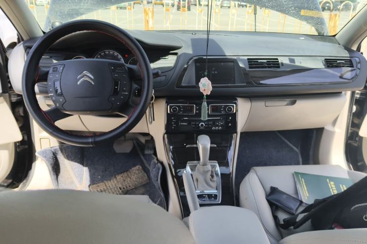 Used Citroen C5 2013 2.3L Automatic Prestige Edition
