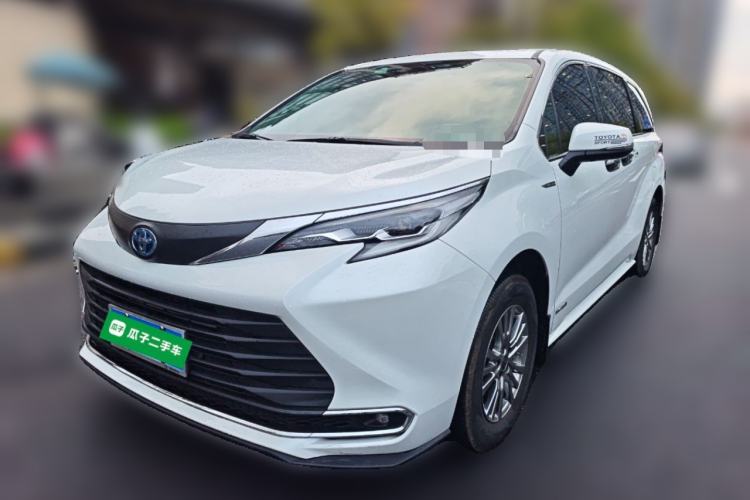 Used Toyota SIENNA 2023 2.5L Hybrid Comfort Edition