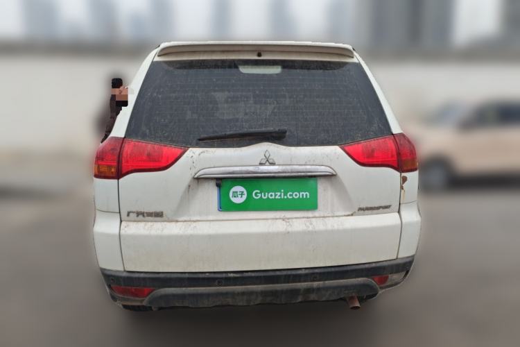 Used Mitsubishi Pajero Sport 2013 2.4L Manual Two-Wheel Drive Comfort Edition Rear