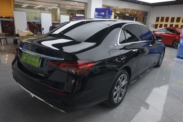 Used Mercedes-Benz E-Class 2021 Restyled E 300 L Sporty and Stylish Edition
