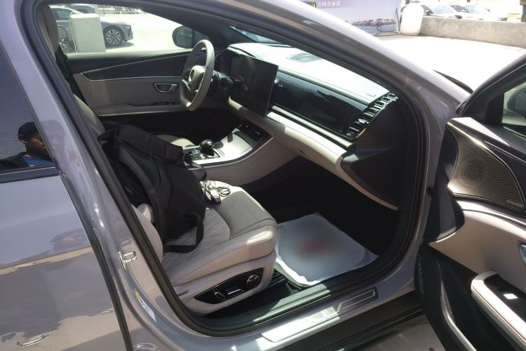 Used BYD Han 2025 DM-i Intelligent Driving Edition 125KM LiDAR Flagship Model
