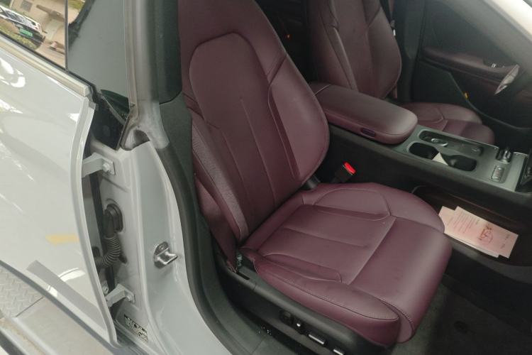 Used Nio ET5T 2023 75 kWh Touring