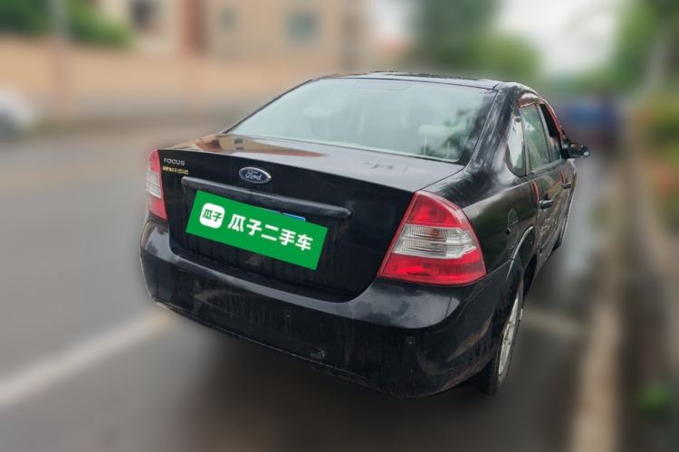 Used Ford Focus 2011 Sedan 1.8L Manual Comfort Model