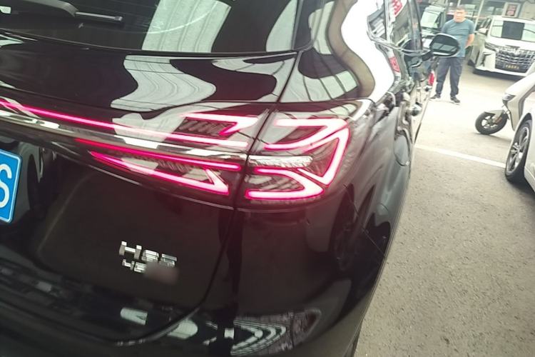 Used Hongqi HS5 2023 2.0T Qixiang Pro Edition