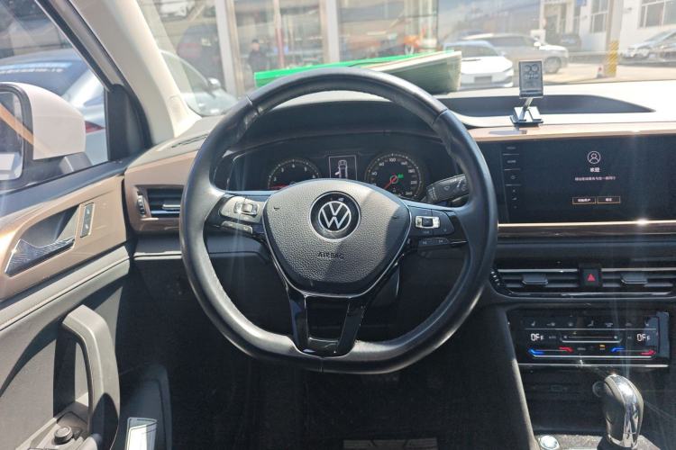 Used Volkswagen Tharu 2021 280TSI Two-Wheel-Drive Luxury Plus Edition Steering Wheel