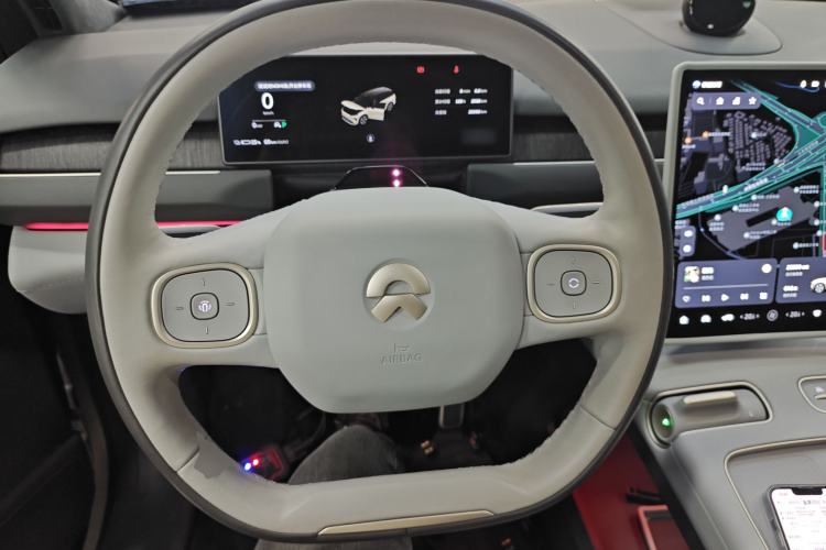 Used Nio ES8 2023 75 kWh Executive Edition
