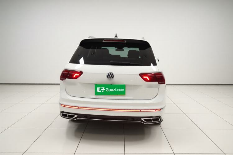 Used Volkswagen Tiguan L 2023 Restyled 330TSI Automatic Two-Wheel Drive R-Line Flagship Edition Exterior 4