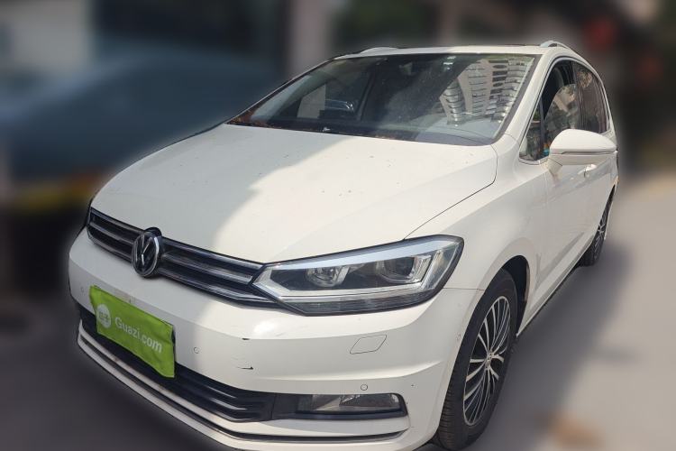 Used Volkswagen Touran 2016 Volkswagen Touran L 280TSI DSG Luxury Edition