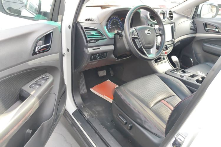 Used BYD S7 2015 2.0T Automatic Prestige Model