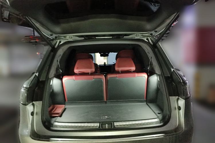 Used Hima AITO M8 2025 Extended-Range Max+ Version 53.4 kWh 6-Seater Edition