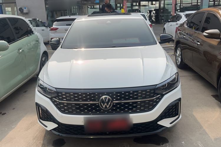 Used Volkswagen Lavida 2023 300TSI DSG Starry Full-Comfort Edition
