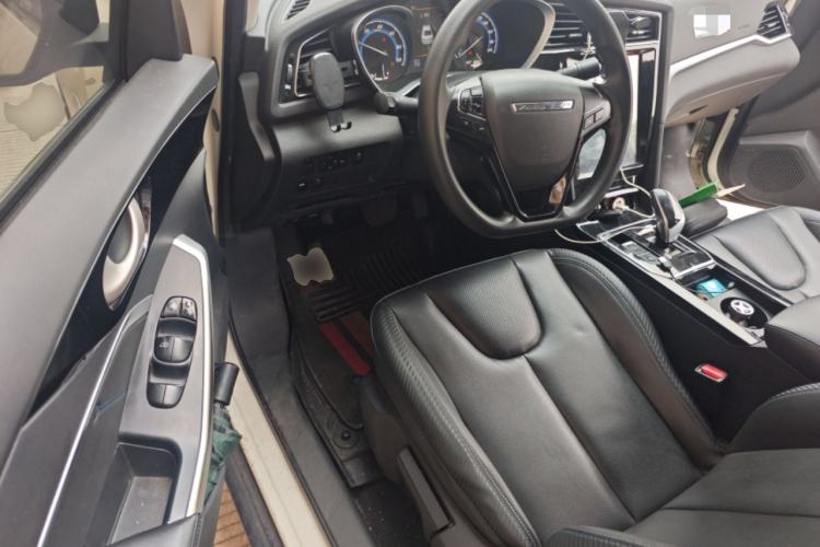 Used Venucia D60EV 2020 Standard Range T3 Driver Seat