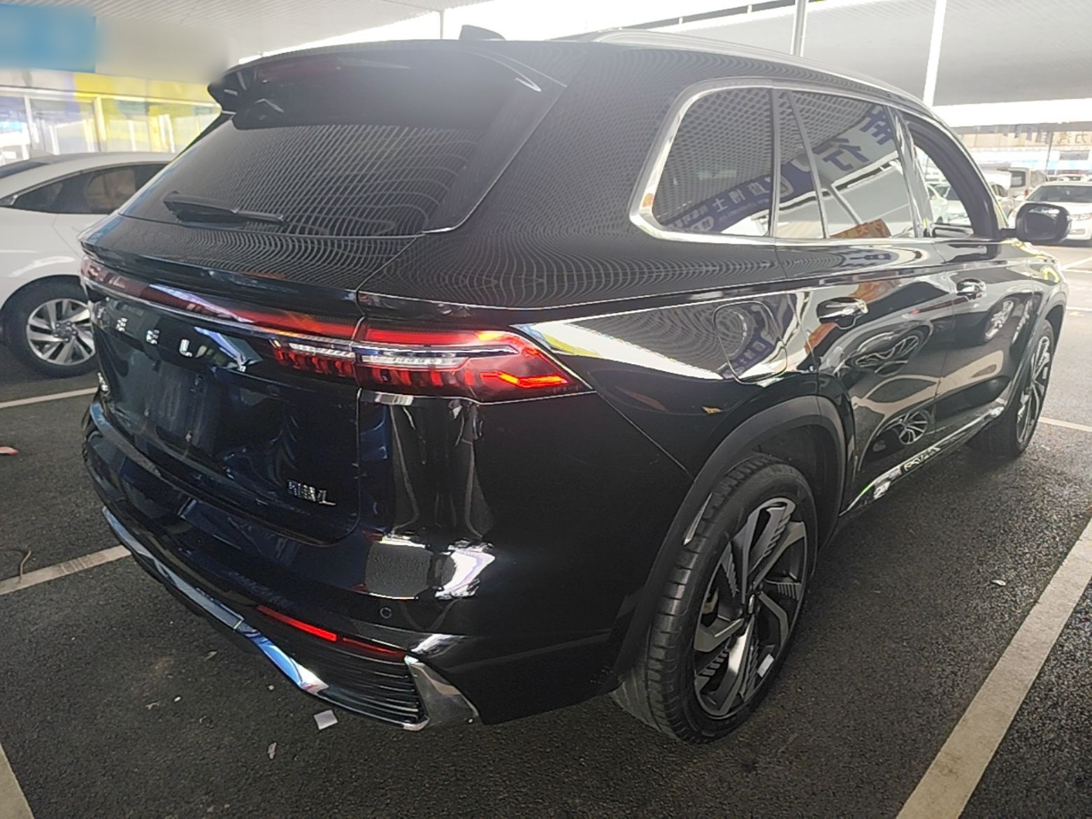 Geely Auto Monjaro L 2023 2.0TD High-Power Automatic Two-Wheel Drive Flagship Version — снимка 6