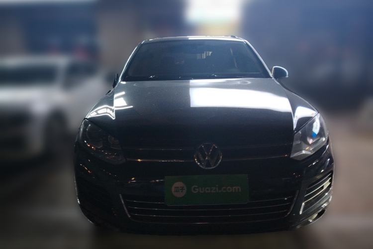 Used Volkswagen Touareg 2011 3.0 TSI Standard Version Front