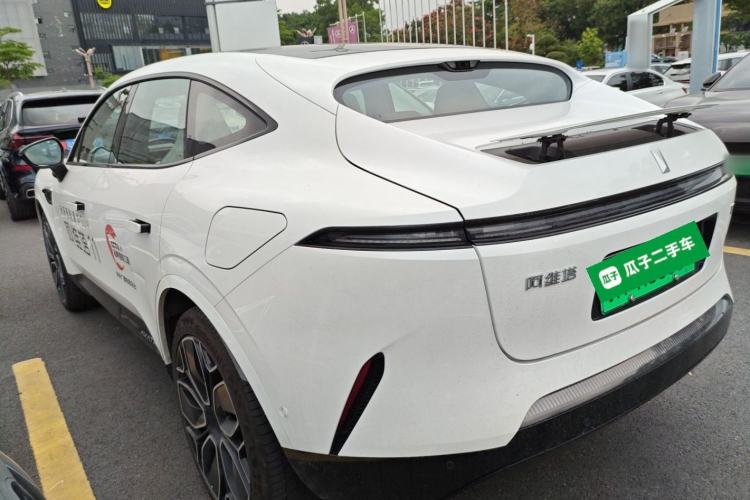 Used Avatr 11 2025 Max All-Electric Four-Wheel Drive Rear Left 45 Deg