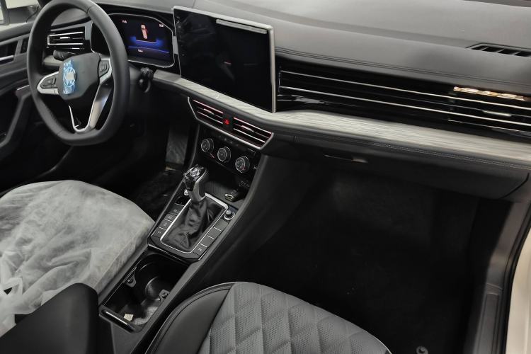 Used Volkswagen Sagitar 2024 300TSI DSG Excellence Edition
