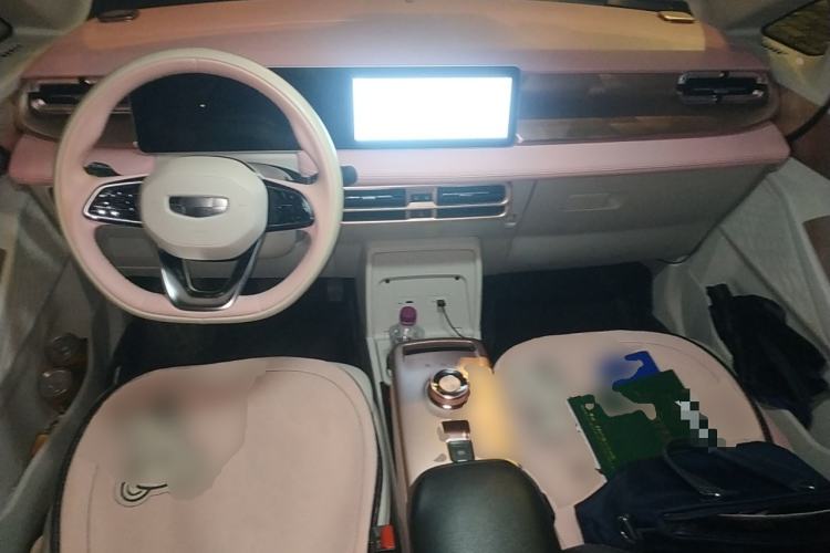 Used Geometry E Firefly 2023 401 km Super-Liked Special Edition 5 Seats