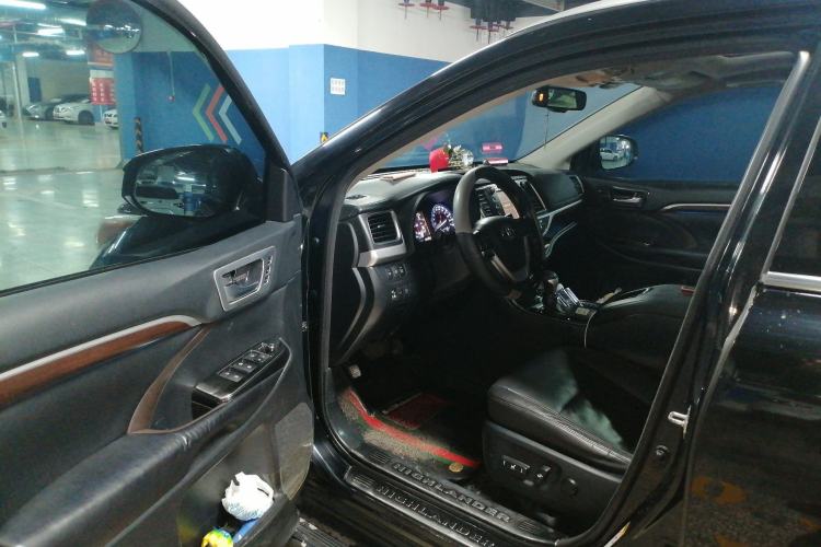 Used Toyota Highlander 2017 2.0T Four-Wheel Drive Ultimate Edition 7 Seats