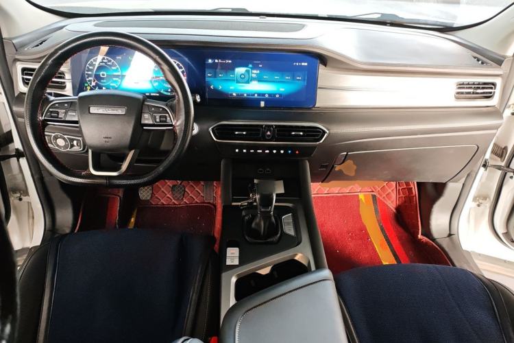 Used JETOUR X90 PLUS 2021 1.5T Manual Villa 7-Seater
