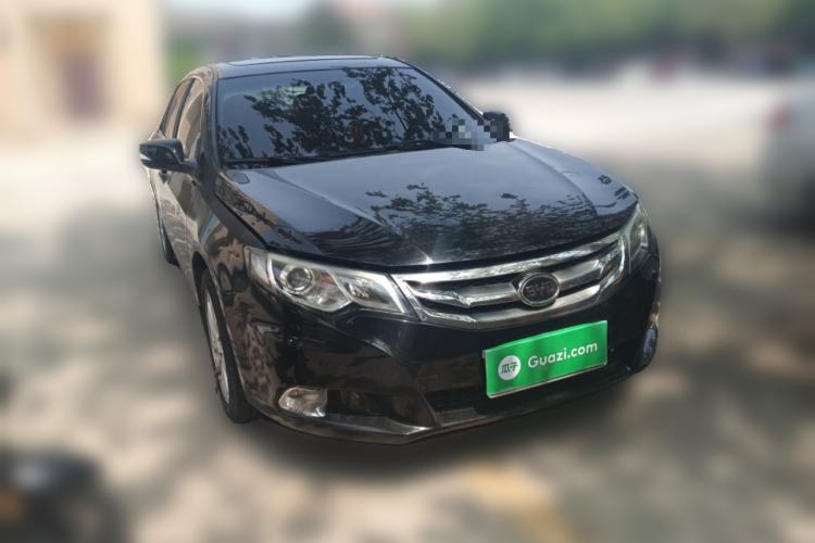 Used BYD Sirui 2013 1.5TI Manual Luxury Model Front Right 45 Deg