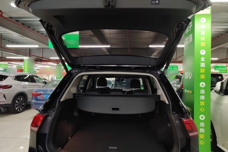 Used Volkswagen Tiguan L 2019 330TSI Automatic Two-Wheel Drive Smart Luxury Version China VI Standard Trunk