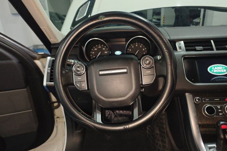 Used Land Rover Range Sport 2016 3.0 SC V6 HSE Steering Wheel