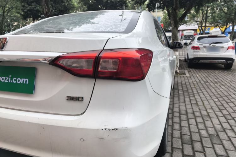 Used Roewe 360 2017 1.5L Automatic Luxury Edition
