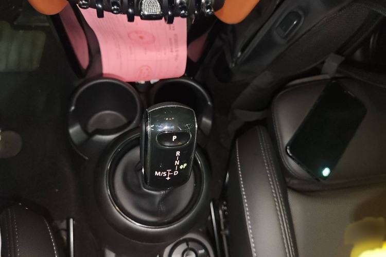 Used MINI MINI 2021 1.5T COOPER Classic Edition