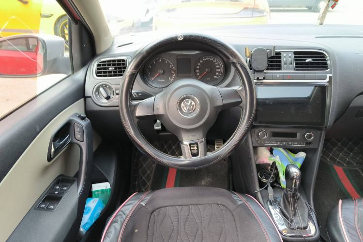 Used Volkswagen Polo 2012 1.6L Cross Polo Automatic Transmission
