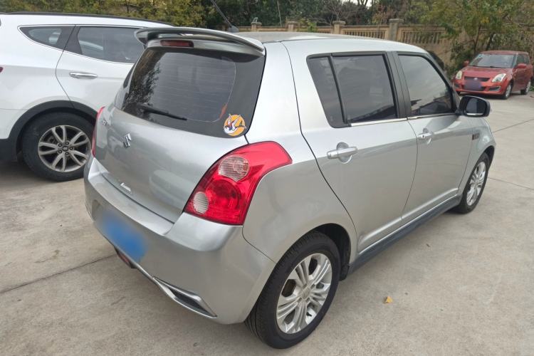 Used Suzuki Swift 2013 1.5L Manual Standard Edition
