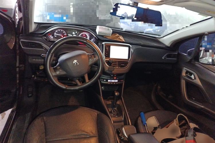 Used Peugeot 2008 2014 1.6L Automatic Fashion Edition
