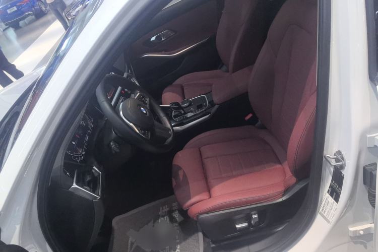 Used BMW 3 Series 2021 Facelifted 320Li M Sport Package
