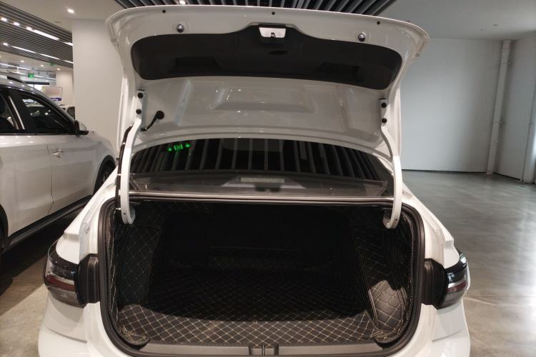 Used Volkswagen Lavida 2023 New Sharp 1.5L Manual New Comfort Edition