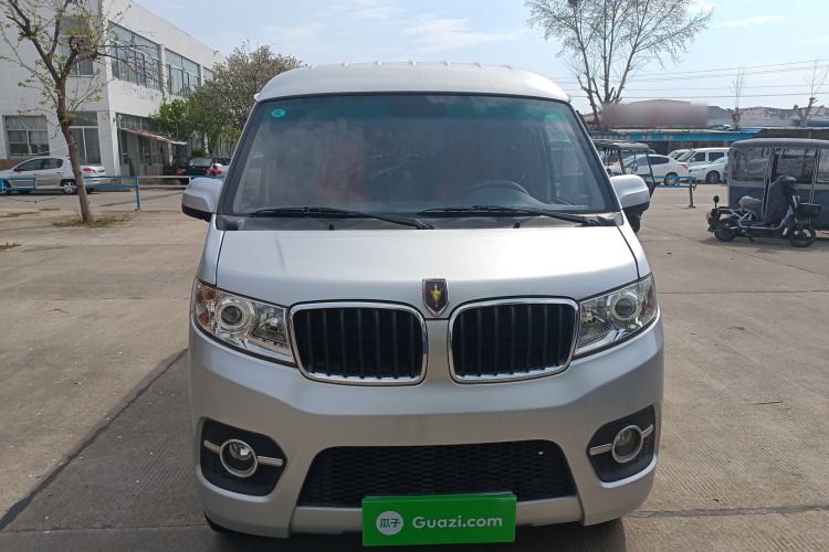 Used Jinbei Hiace X30 2021 1.5L Wealthy Van China VI Standard SWC15M Front