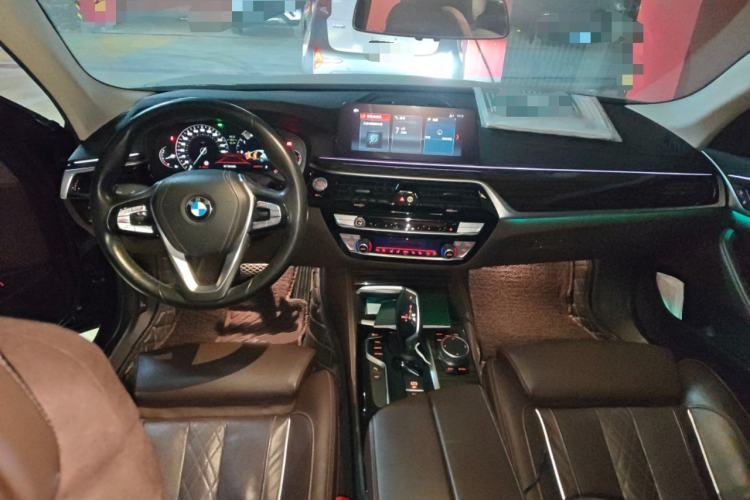 Used BMW 5 Series 2018 Facelifted 530Li xDrive Luxury Package